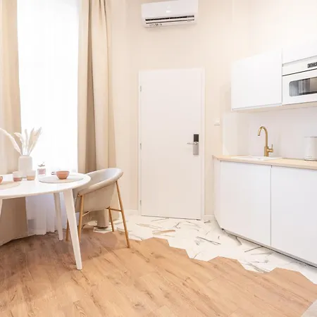 Apartmán Akacfa43 By Bqa *